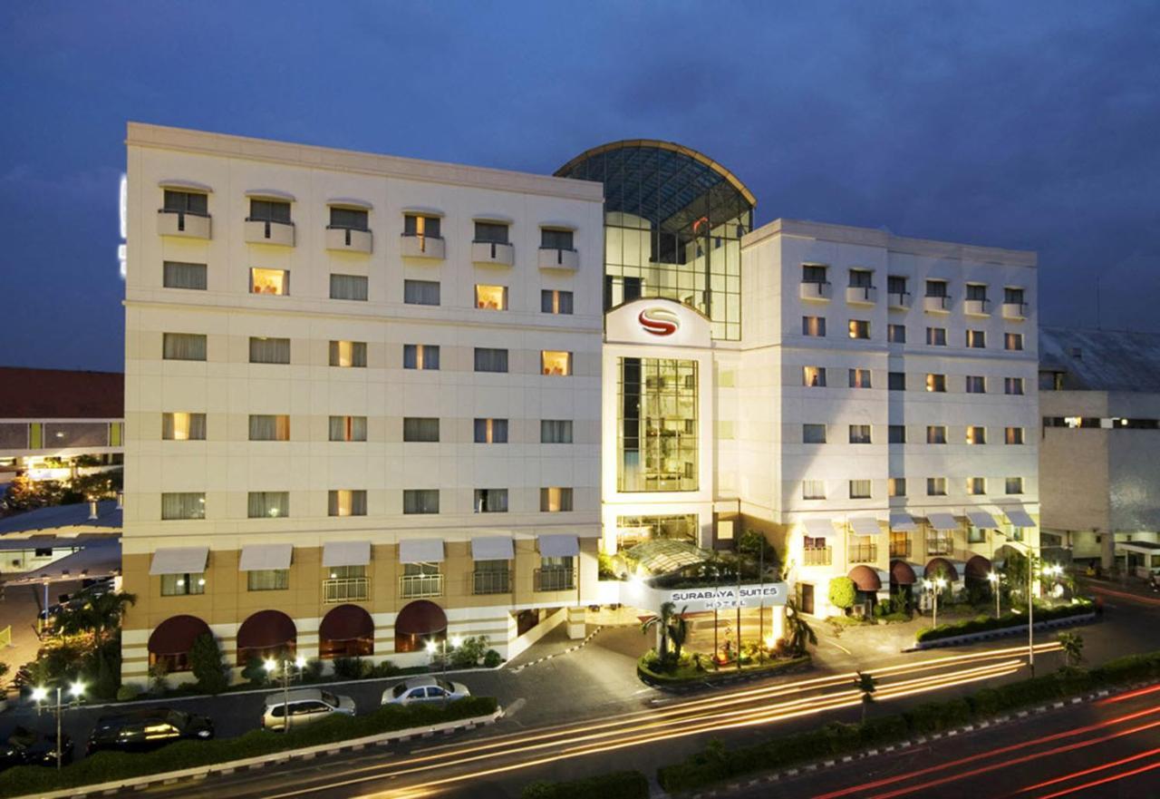 Surabaya Suites Hotel Powered By Archipelago Exteriér fotografie